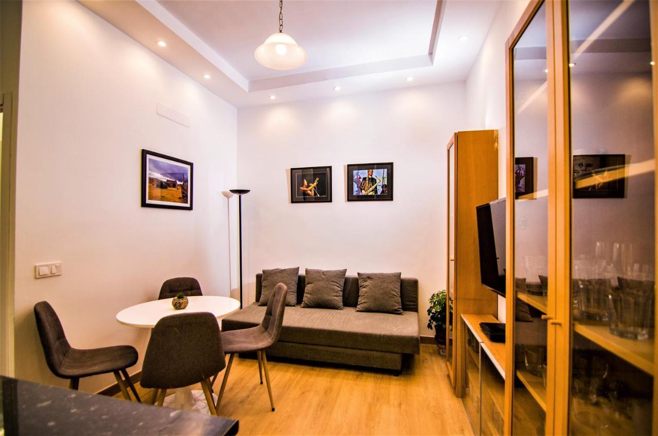Piso Vip Anton Martin. Madrid Centro. Daire Dış mekan fotoğraf